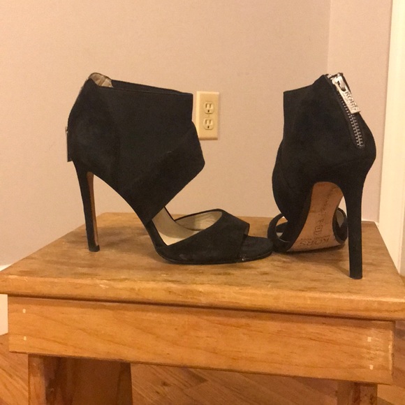 Michael Kors Healed Sandals - Picture 1 of 1